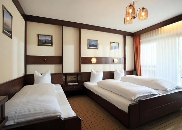 Hotel Apartmenthaus Brixen & Haus 3*